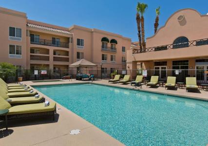 Hampton Inn & Suites Phoenix/Scottsdale - 14