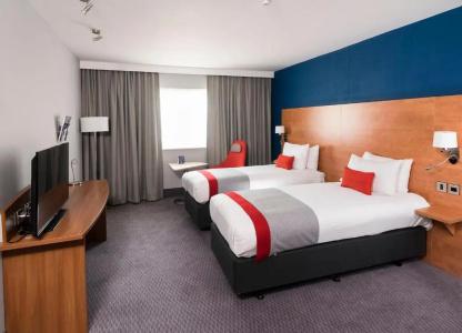 Holiday Inn Express Birmingham Star City, An Ihg - 37