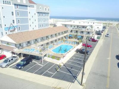 Pyramid Resort - 32