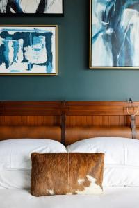 Thompson San Antonio Riverwalk - 53