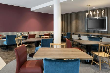 Hampton By Hilton Kaiserslautern - 26