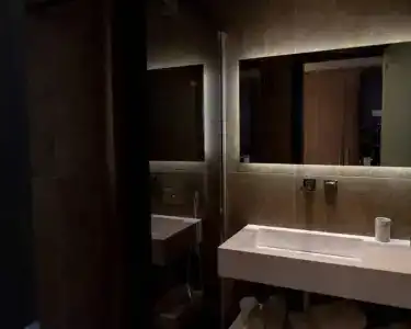 Mirror - 33