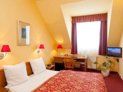 Cloister Inn - 39