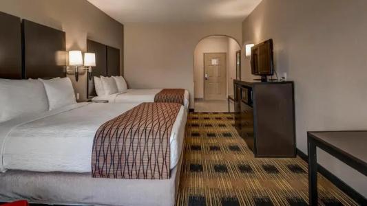Best Western Plus Heritage Inn - 98