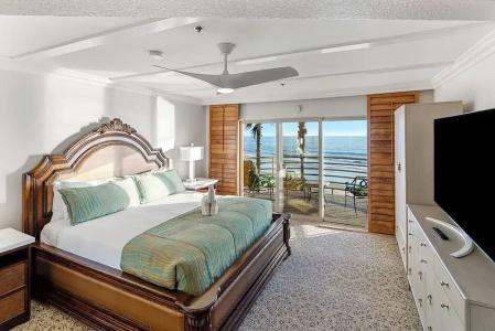 Pacific Terrace - 117