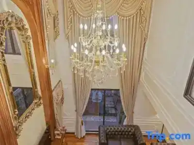 Anik Palace - 36