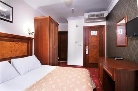 Grand Eyuboglu - 11