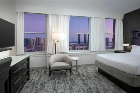 Courtyard by Marriott San Diego Downtown - 41