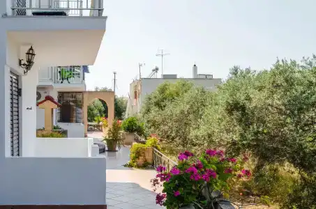 Yialos Studios - 8