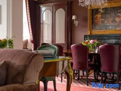 The Shelbourne, Autograph Collection - 107