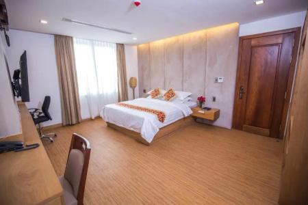 Orussey One & Apartment - 129