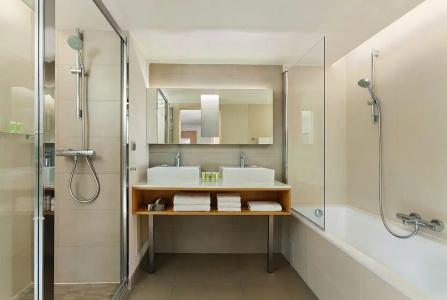 Courtyard by Marriott Montpellier - 25