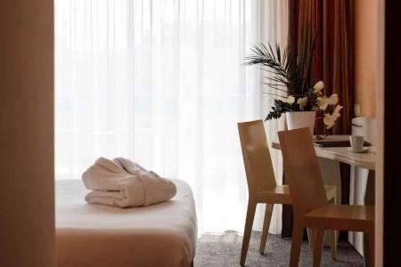 Best Western Astoria - 133
