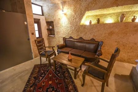 Seraphim Cave - 24