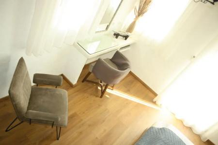 Tholaria Boutique - 2