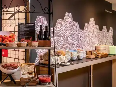 ibis Styles Barcelona Centre - 17