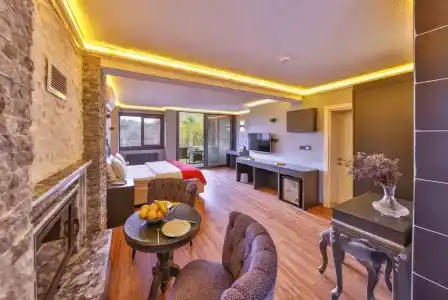 Agva Pieria Luxury +16 - 38