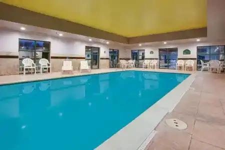 Fairfield Inn & Suites by Marriott Virginia Beach/Norfolk Airport - 20