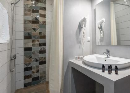 Ampelia Studios - 8