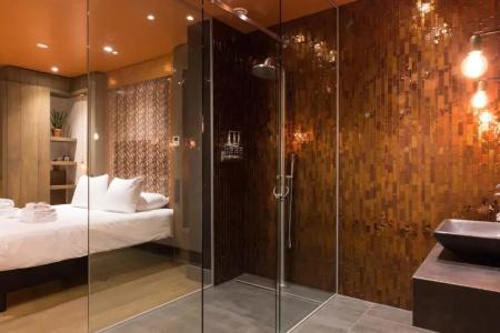 Manzo's Suites - 72