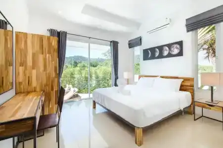 Oriental Beach Pearl - 81