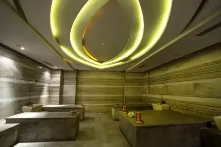 Amc Royal & Spa - 17