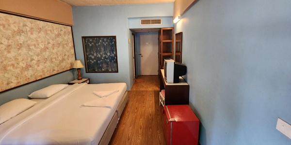 Riviera Resort - 3