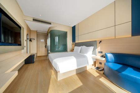 Holiday Inn Express Chongqing Guanyinqiao , an IHG - 27