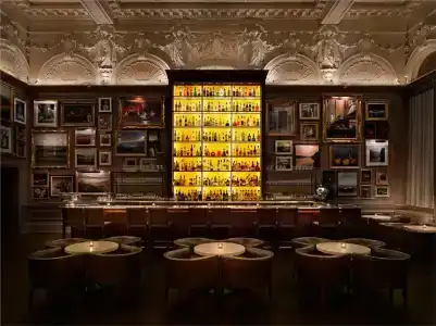 The London Edition - 23