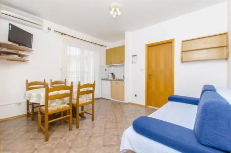 and Rooms Iva - 57