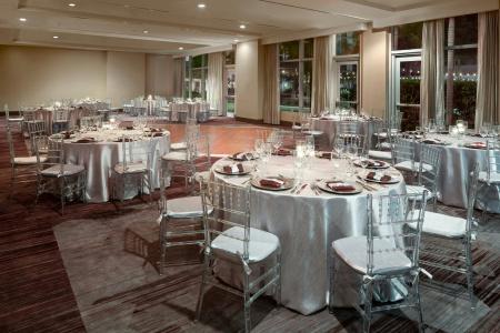 Courtyard by Marriott Miami Airport - 30