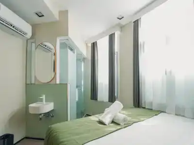1929 - SG Clean, Staycation Approved - 96
