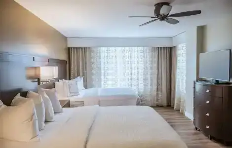 Courtyard by Marriott Charleston Historic District - 2