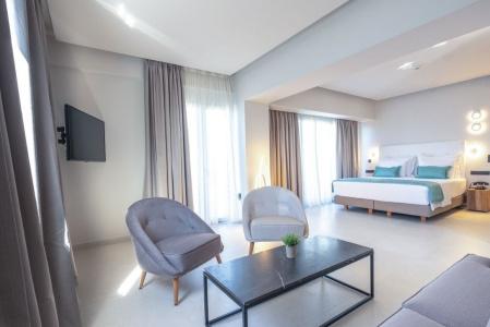 Pefkaki Boutique Loutraki - 20