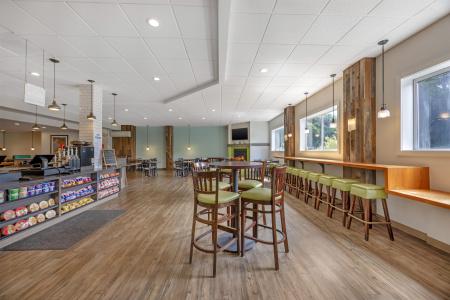 Best Western Plus Ocean View - 36