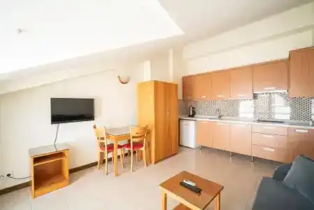Fora Apart - 57