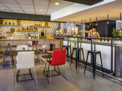ibis Lausanne Centre - 17