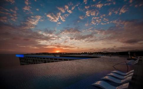 Sanya Conifer Resort - 11