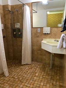 Chermside Motor Inn - 39