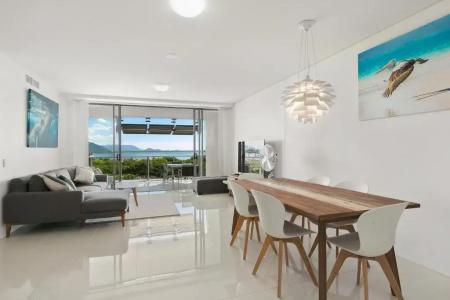 Cairns Private - 132