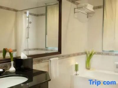 Diamond Westlake Suites - 109