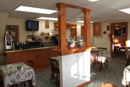Four Winds Country - 11
