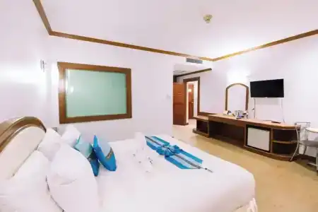Chumphon Gardens - 52