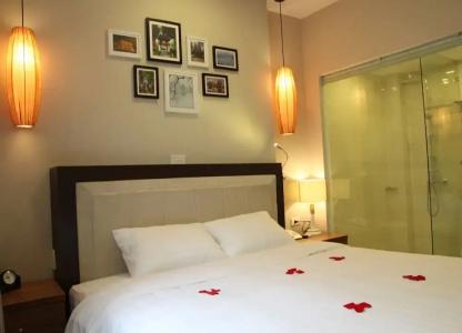 Golden Moon Suite - 23
