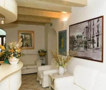 Cavour - 1