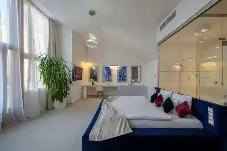 Karoly Corner Residences - 84