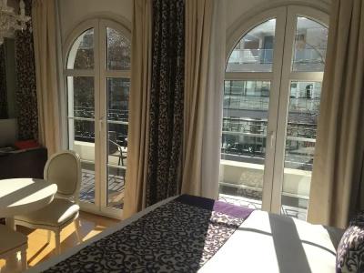 Purobaires Boutique - 256
