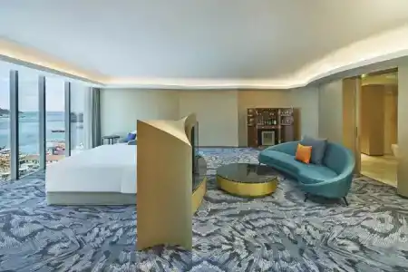 Le Meridien - 248