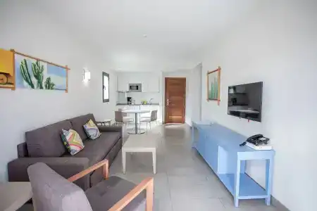 Caybeach Princess - 63