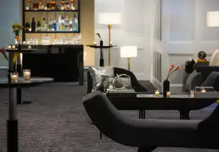 Renaissance Albany - 7